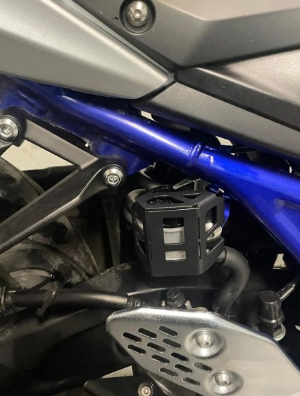 YAMAHA MT-25 HİDROLIK MUHAFAZA KAPAĞI