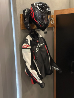 MOTOSİKLET KASK-MONT-ÇANTA-ANAHTARLIK ASKI STANDI
